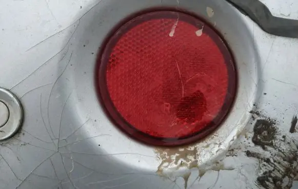 Nissan Pathfinder R51 Rear tail light reflector