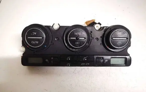 Volkswagen PASSAT B6 Climate control unit 74677581