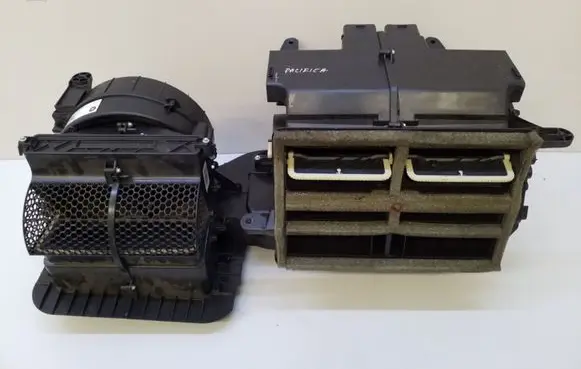 Chrysler Pacifica Interior heater climate box assembly housing 68216209AI HD595002 99900018264