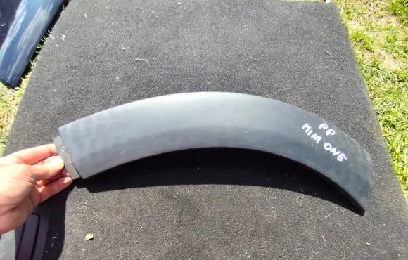 Mini One - Cooper R50 - 53 Front arch trim 1505864
