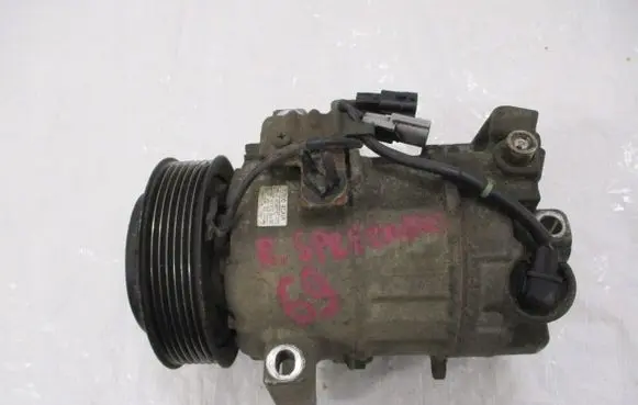 Nissan X-Trail T32 Air conditioning (A/C) compressor (pump) 926004CAIA