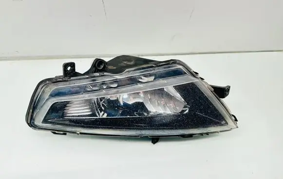 Seat Leon (5F) Front fog light 17958801