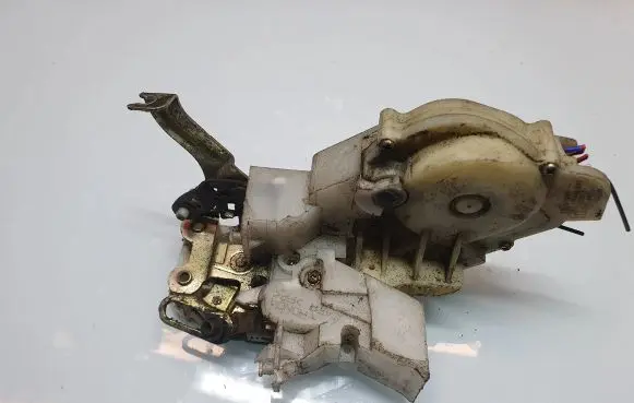 Honda Civic Front door lock