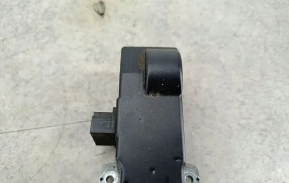 Volkswagen PASSAT B6 Steering wheel lock 