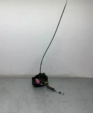 Nissan Pathfinder R51 Rear door lock