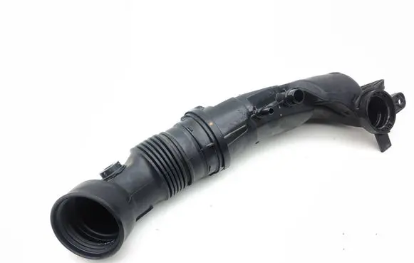 Citroen Berlingo Air intake hose/pipe 9833016780