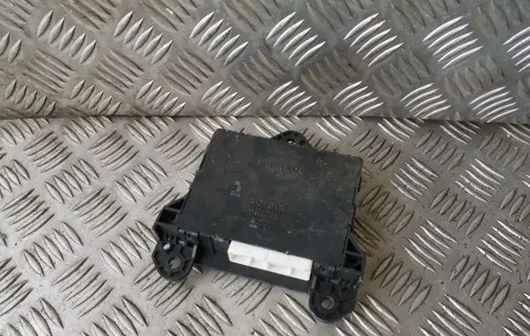 Toyota Prius (XW20) Other control units/modules 8865047051 1776003361