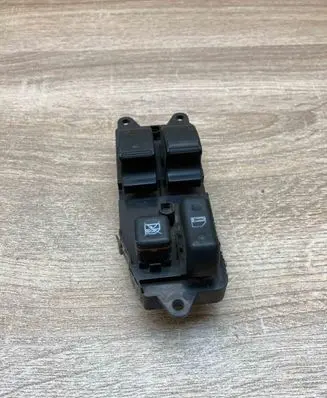 Toyota Corolla Verso AR10 Electric window control switch 54355669D 1000422