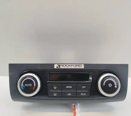 Mitsubishi Pajero Climate control unit 7820A342XA