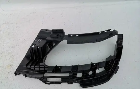Audi A4 Allroad B9 Muffler mount bracket/holder 8W9807347