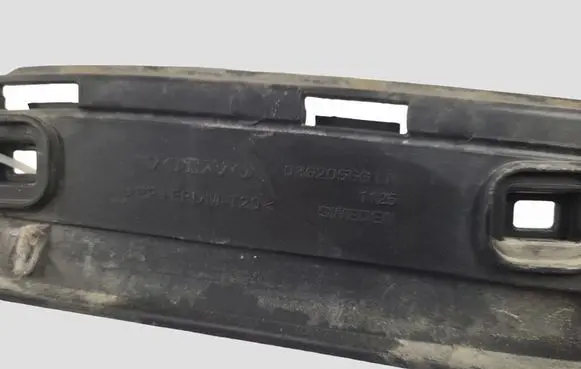 Volvo XC90 Rear bumper mounting bracket 08620566
