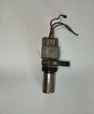 Infiniti FX Crankshaft position sensor 2508193 WA29640C22WWW