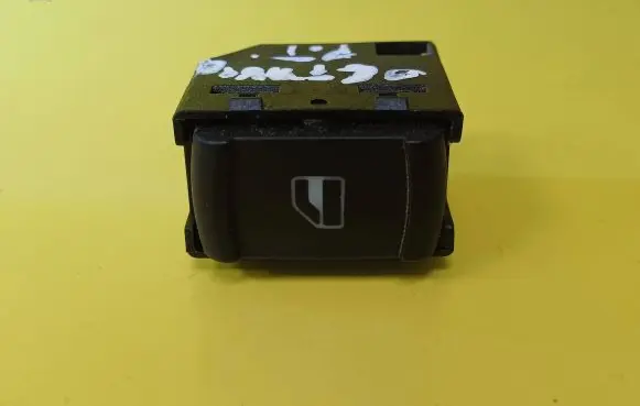 Skoda Octavia Mk1 (1U) Electric window control switch 3B0959855