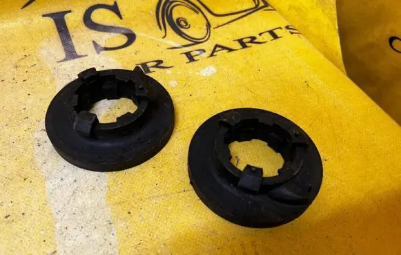 Ford Kuga III Front coil spring rubber mount LX615599AEA