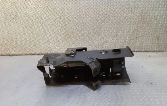 Volkswagen Transporter - Caravelle T6 Fuel filter bracket/mount holder 7E0127224E