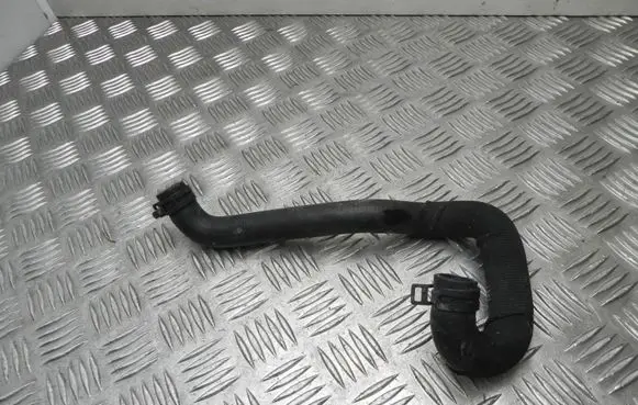 Mercedes-Benz C AMG W205 Engine coolant pipe/hose A2055061235