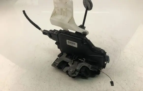 Volkswagen Caddy Coupe door lock (next to the handle) 3D1837015AR