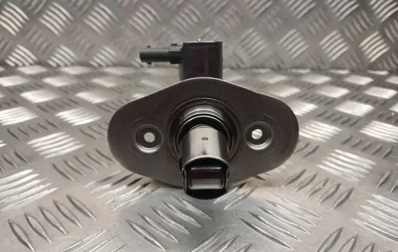 Mini Cooper F57 Fuel injection high pressure pump 7636881 0261520249