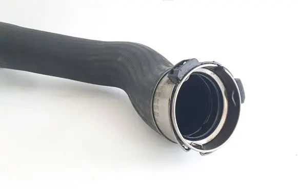 Mercedes-Benz E W212 Intercooler hose/pipe A2045282182
