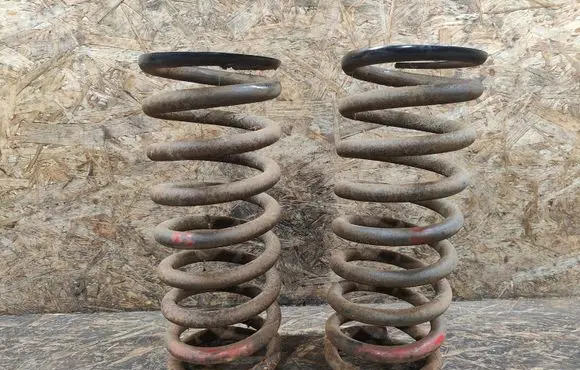 Mercedes-Benz SL R107 Rear coil spring