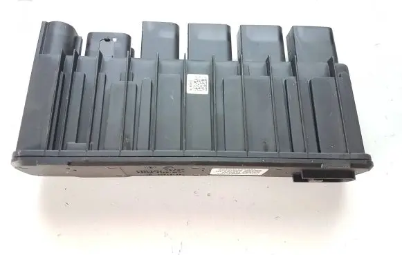 BMW 4 F32 F33 Power management control unit 8638551 P00131424