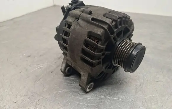 Ford Mondeo MK IV Generator/alternator AG9T10300BA