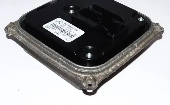 Mercedes-Benz CLS C218 X218 Headlight ballast module Xenon A2189009800 532469807 0351994