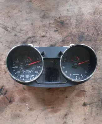 Nissan Qashqai Speedometer (instrument cluster) 24810BR02A