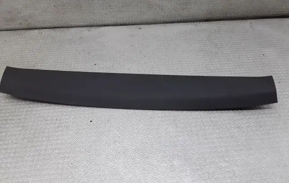 Citroen C-Crosser Tailgate trim