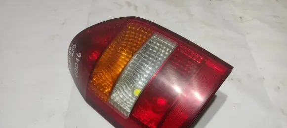 Opel Zafira A Rear/tail lights