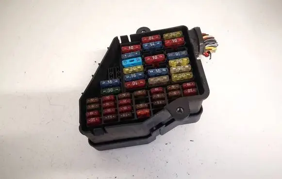Audi A3 S3 8L Fuse box set