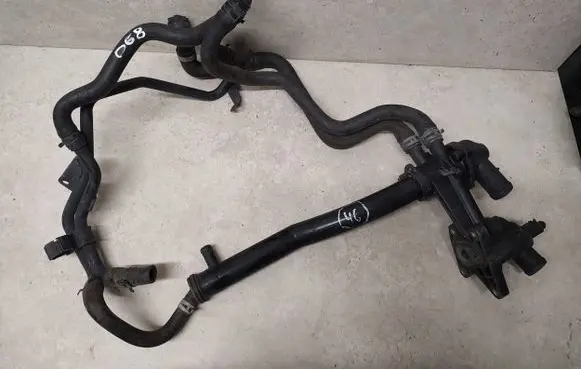 Volkswagen Golf VI Engine coolant pipe/hose 03C121065B