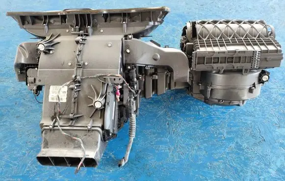 Mercedes-Benz ML W166 Interior heater climate box assembly T1030874H
