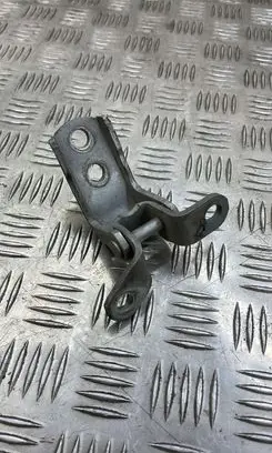 Toyota Previa (XR30, XR40) II Front door upper hinge