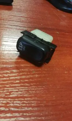 Mercedes-Benz E W210 Alarm switch 2108201710