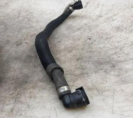 Peugeot 2008 II Engine coolant pipe/hose