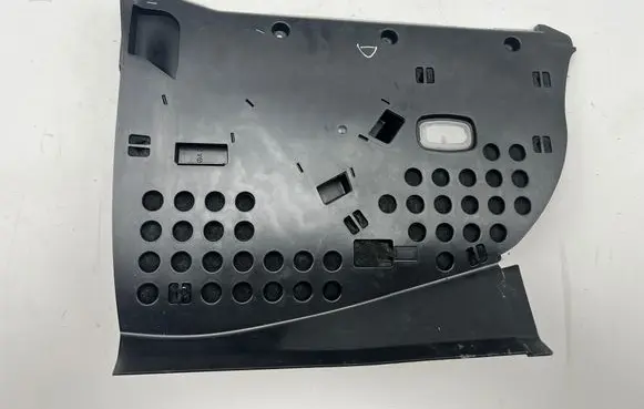 Mercedes-Benz E W212 Dashboard lower bottom trim panel A2126801007