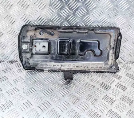 Battery box tray
