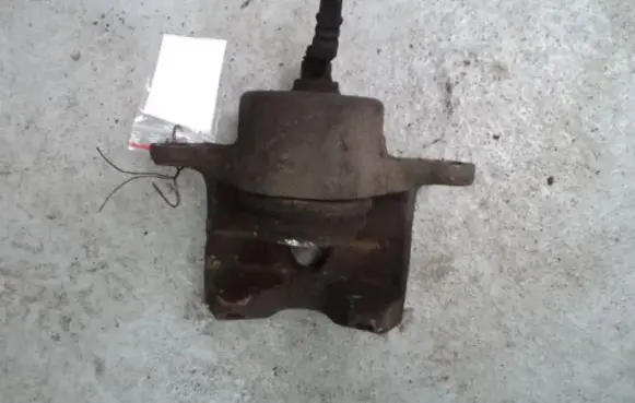 KIA Sportage Front brake caliper