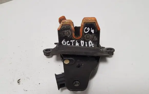 Skoda Octavia Mk1 (1U) Tailgate/trunk/boot lock/catch/latch
