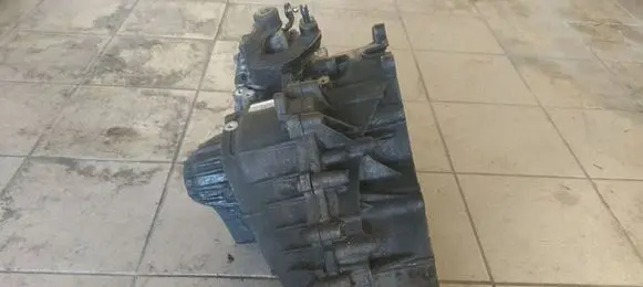 Volvo V70 Manual 6 speed gearbox 9482377 766R7002AA