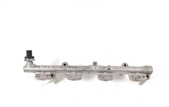 BMW X1 F48 F49 Fuel main line pipe