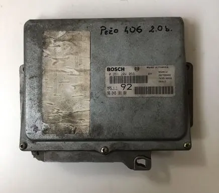 Peugeot 406 Engine control unit/module 0261204066 9624518180 950912