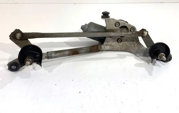 Toyota Yaris Front wiper linkage and motor 851100D080