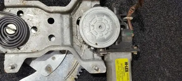 Front door window regulator motor