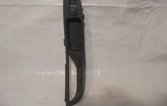 Ford Focus Electric window control switch BM51A240A40AD