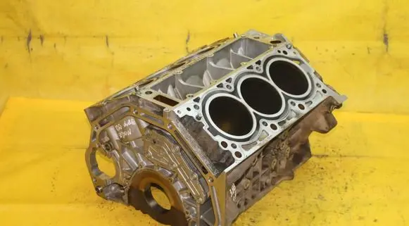 KIA Optima Engine block 