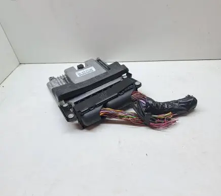 Audi A4 S4 B8 8K Engine control unit/module 03L906022MR 03L906022B 0281015580