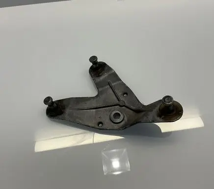 Mercedes-Benz E W211 ABS pump bracket A2114310340 200000018 2114310340