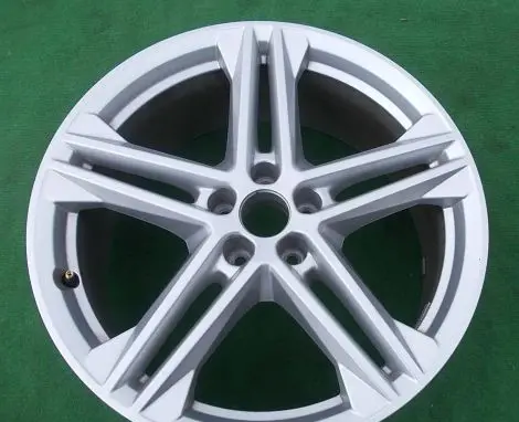 Audi Q5 SQ5 R20 alloy rim 